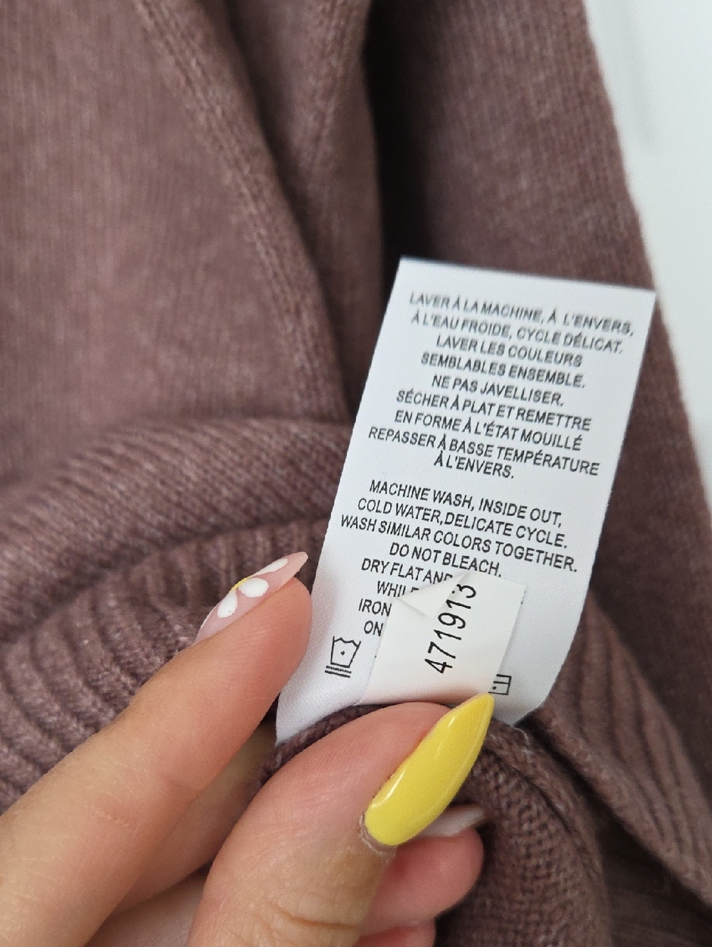 NWOT Reitmans Mauve Pink V-Neck Sweater With Lace Detail - Size L - Picture 8 of 8